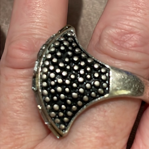 Unique Vintage Brutalist Ring size 9 - Picture 5 of 6